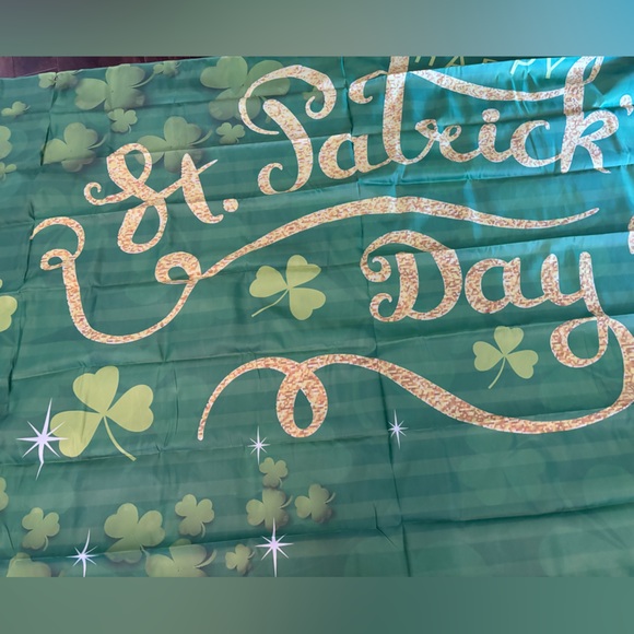 Garage Door Banner Sign St Patrick’s Day 15 Ft X 13 Ft NEW Irish - Picture 3 of 4